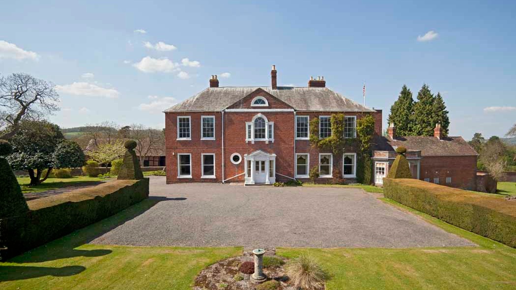 Barton Court Fifties Art Design